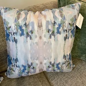 NOT FOR SALE Laura Park New pillows, 22x22